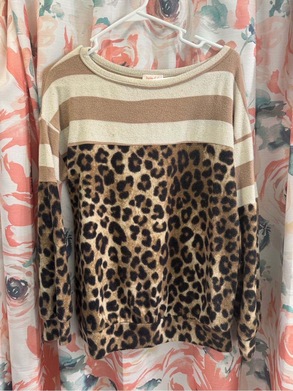 Leopard Print and Stripe Pullover Sweater - Cream & Brown